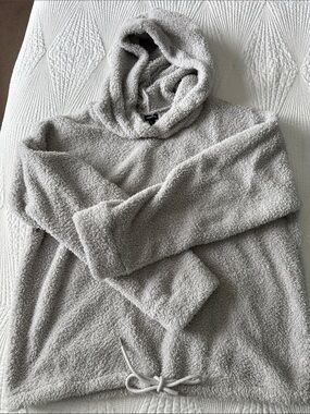 GAP Plush Sherpa Hooded Pullover - Light Gray
